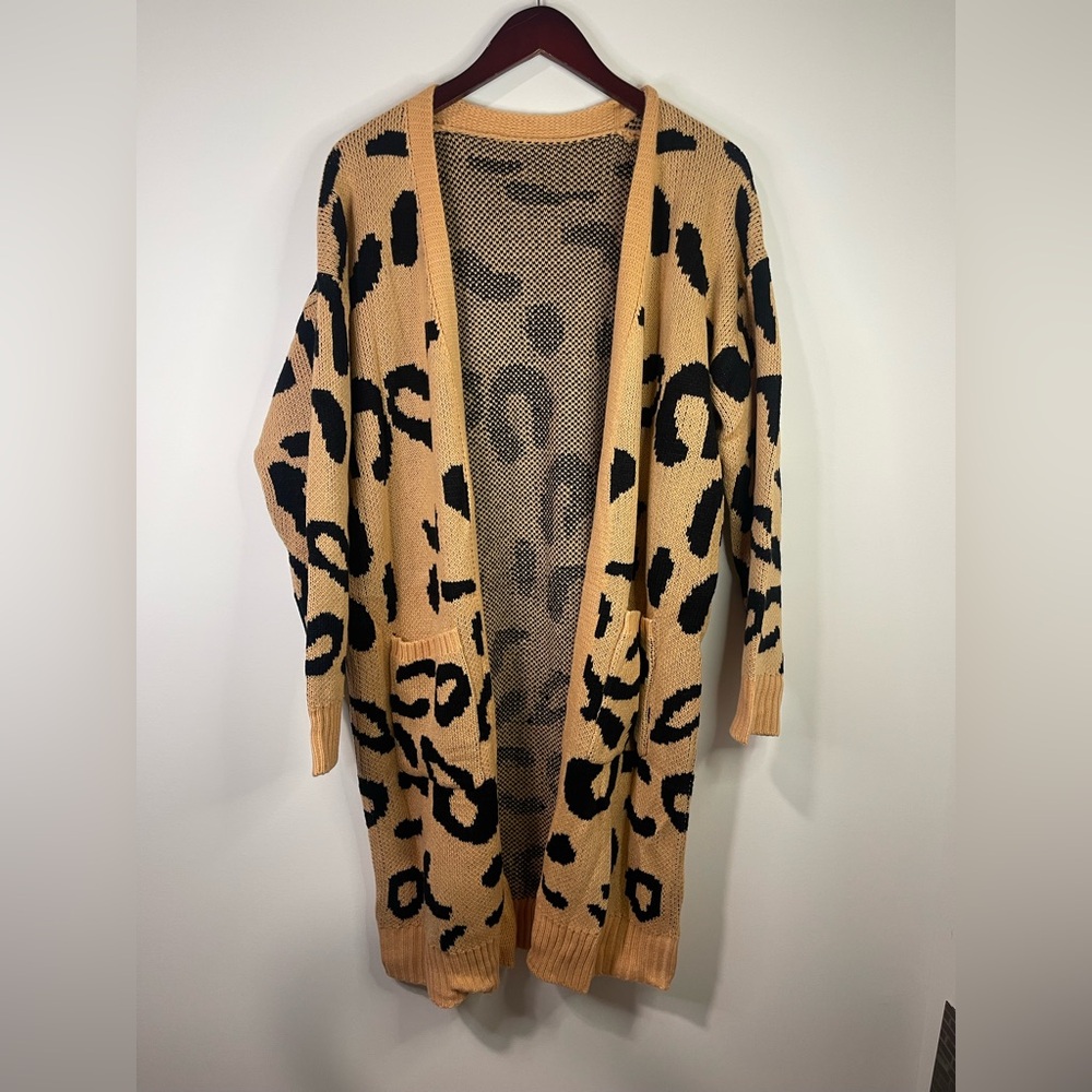 Stylish Leopard Print open front long Cardigan - Picture 1 of 11